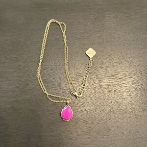 Kendra Scott Necklace